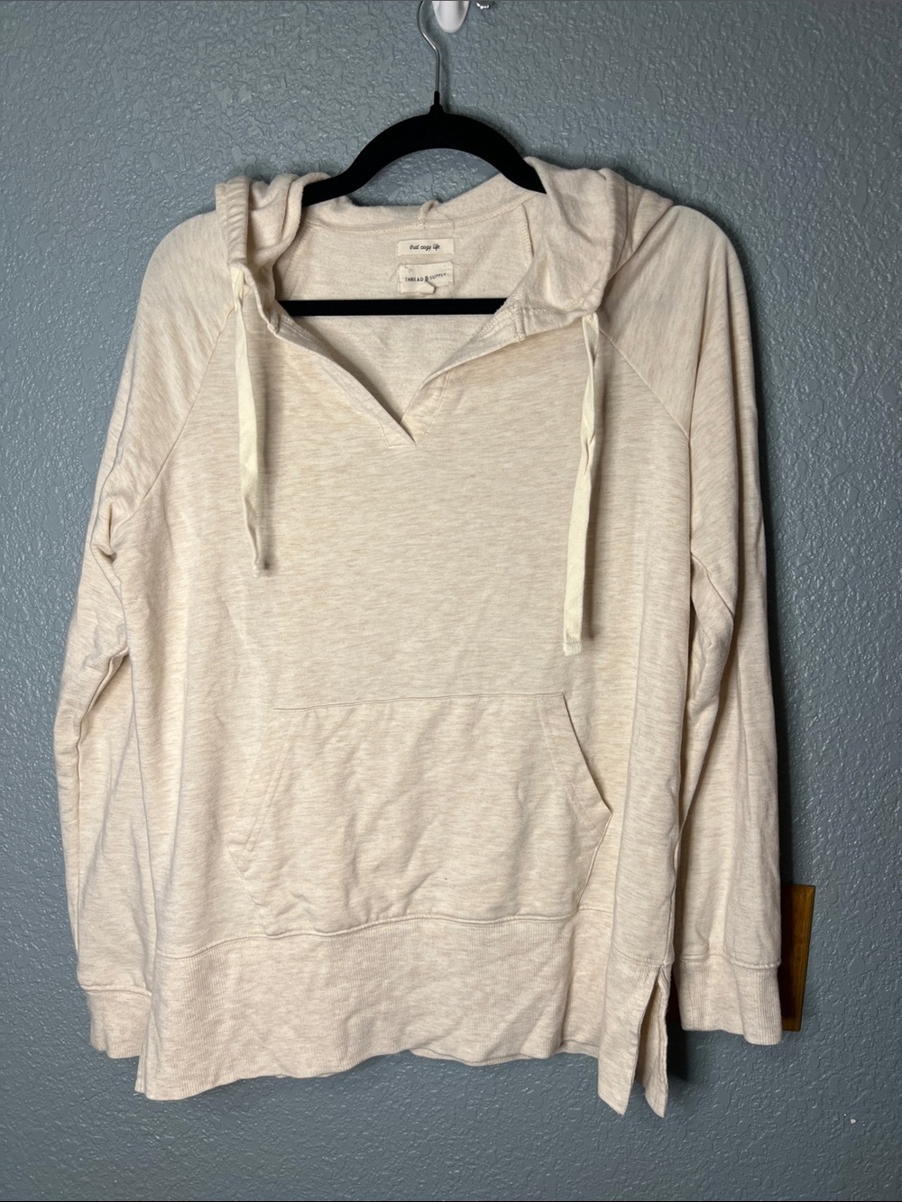 Thread & Supply That Cozy Life Hoodie  Lounge Athleisure Size Small